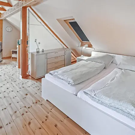 Awesome In Jabel Ot With Kitchen Apartment Loppin